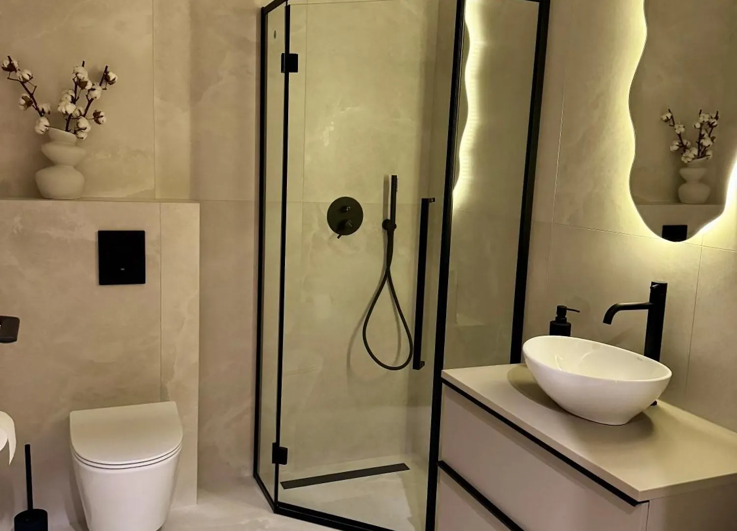 Apartment Kawalerka W Sercu Wroclawia